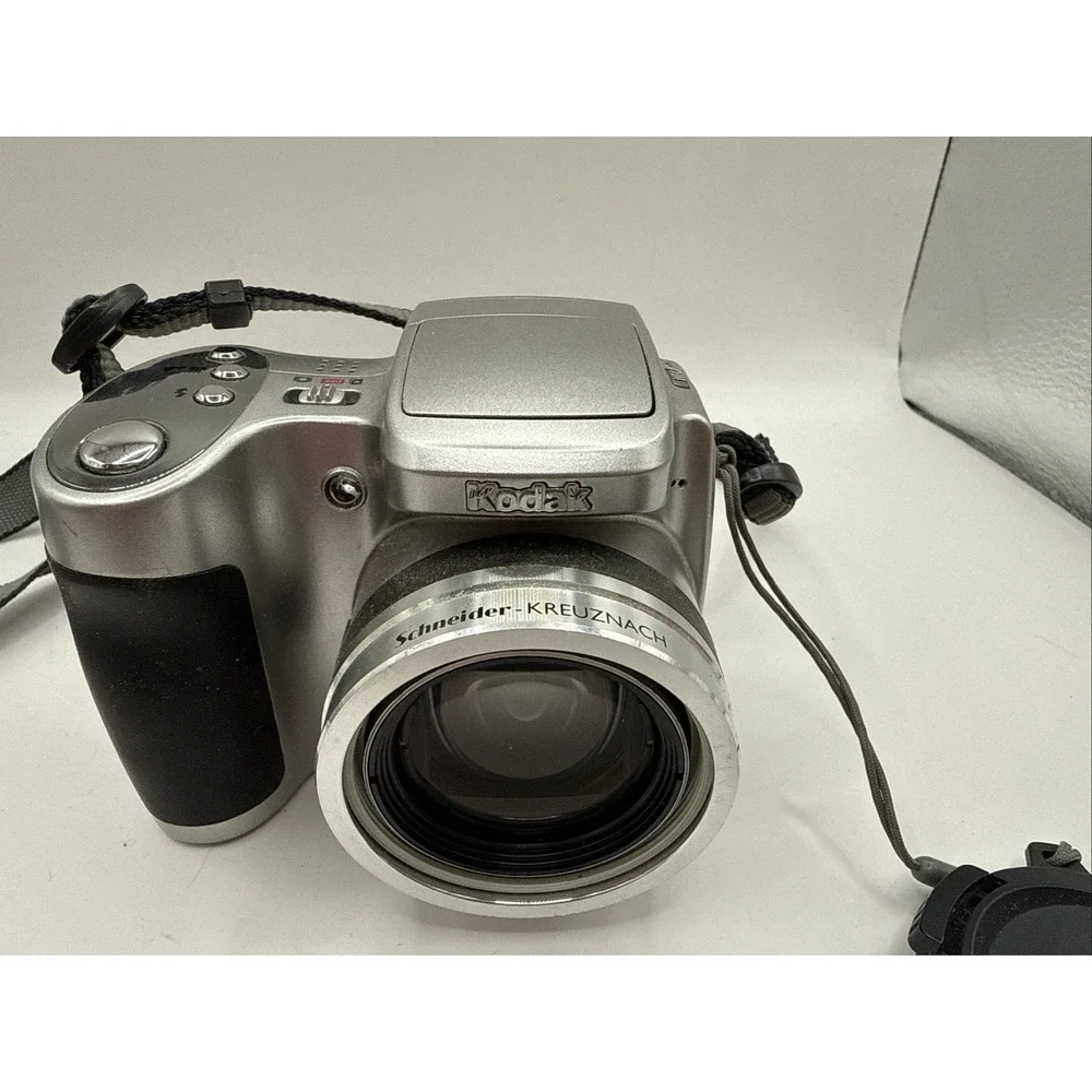 Kodak EasyShare Z710 7.1MP Digital Camera For Parts As Is